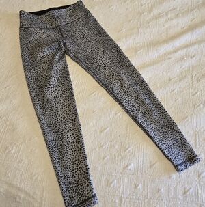 Sweaty Betty Leggings, Size Small